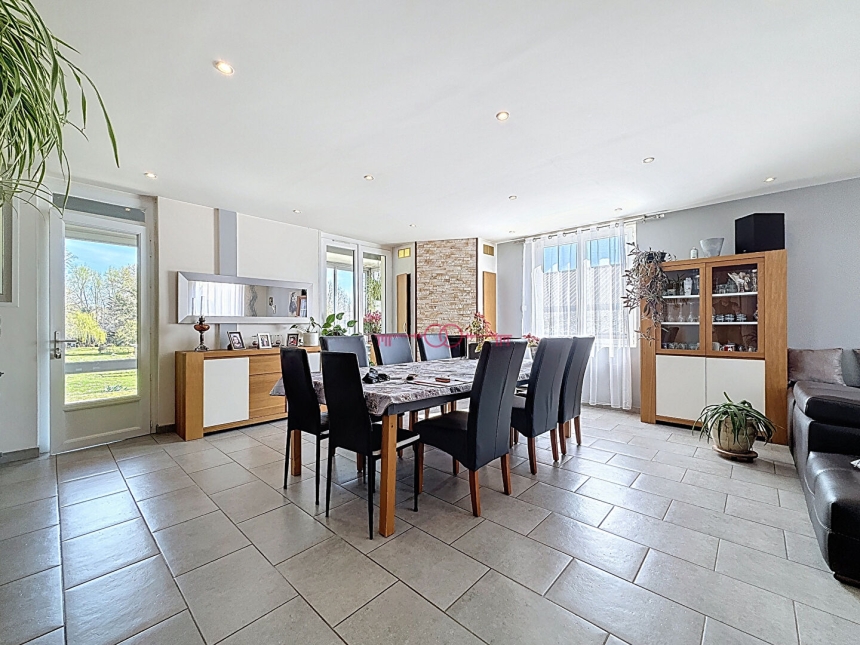 Maison 9 pièces à Sainte menehould - photo 1