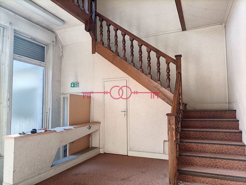 Immeuble  pièces à Chalons en champagne - photo 2