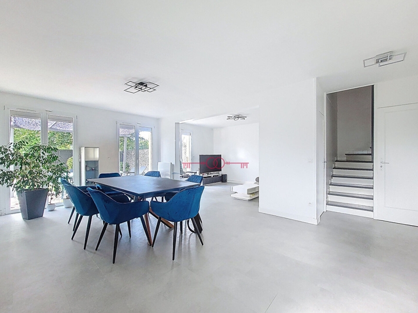 Maison Tinqueux 7 pièce(s) 140 m2 - photo 1