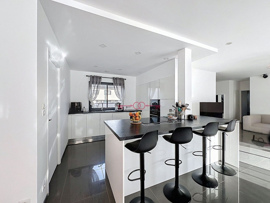 Maison 6 pièces à Champigny - photo 1