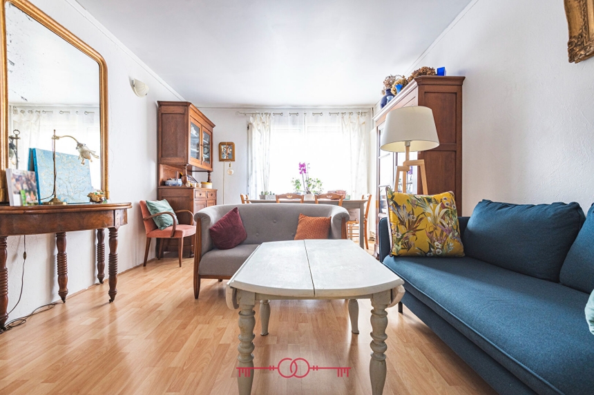 EN EXCLUSIVITÉ - À VENDRE À TINQUEUX - MAISON DE TYPE 5 - photo 1