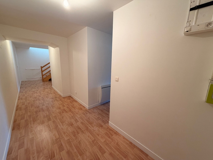 Appartement 4 pièces à Witry les reims - photo 3