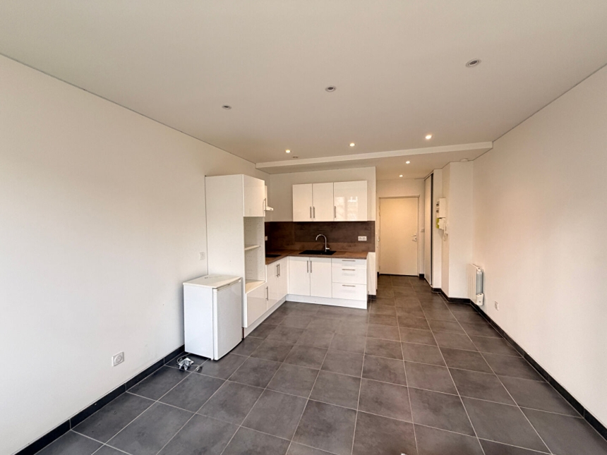 Appartement 1 pièce 26.77m2 - photo 1