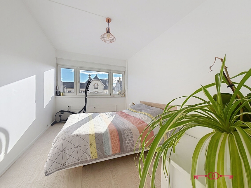 Appartement 4 pièces à Reims - photo 4