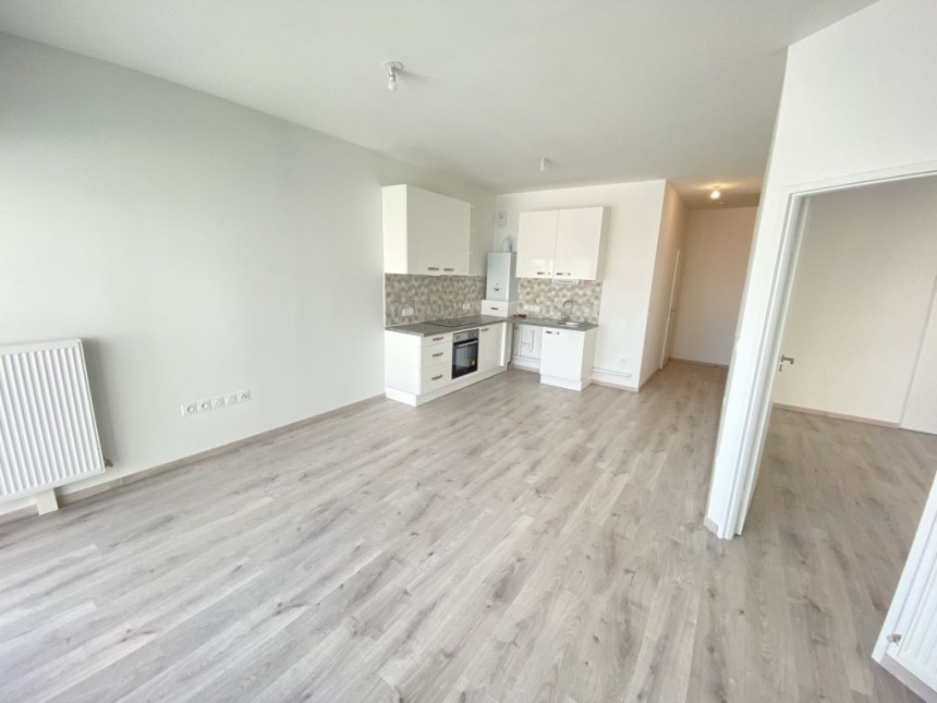 Appartement 2 pièces à Reims - photo 