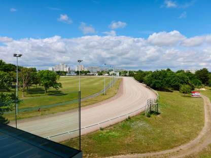 REIMS - Local commercial 194 m2 - photo 3