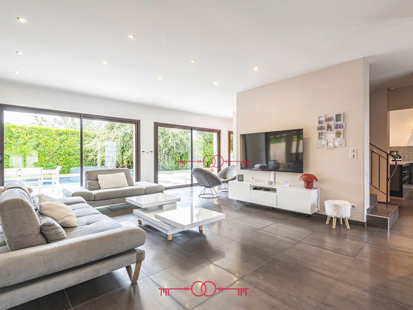 Maison Champigny 8 pièce(s)  180 m2 avec piscine - photo 4