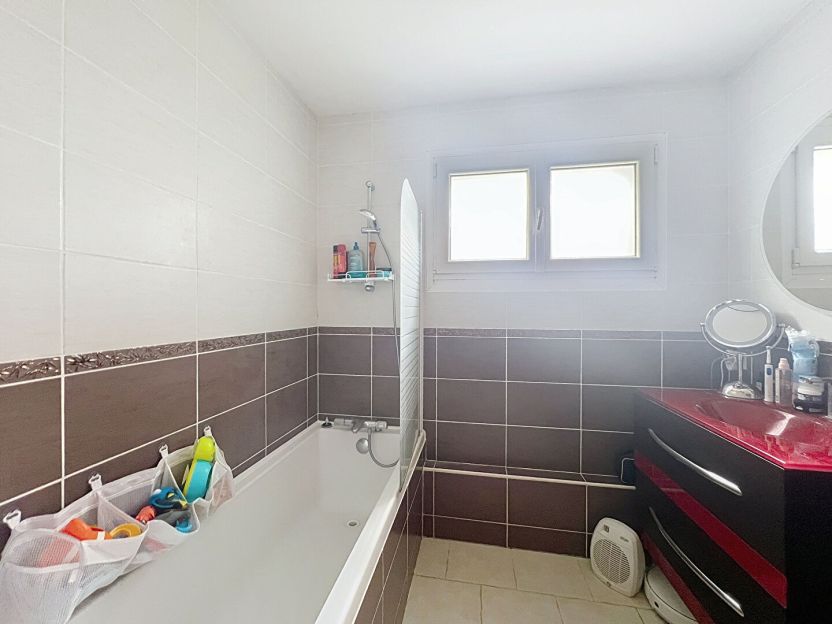 Appartement Chalons En Champagne 5 pièces 96.80 m2 - photo 4