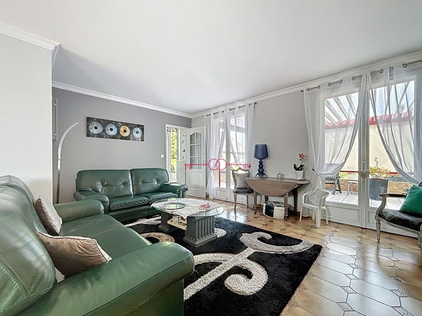 À VENDRE - MAISON INDIVIDUELLE DE TYPE 6 - À TINQUEUX - photo 4