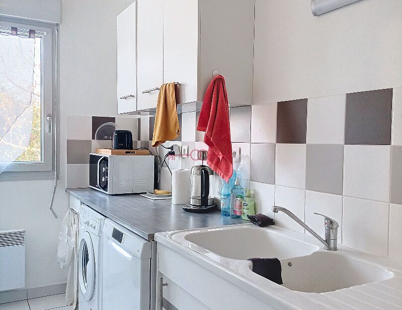 Appartement Chalons En Champagne 3 pièce(s) 65 m2 - photo 4