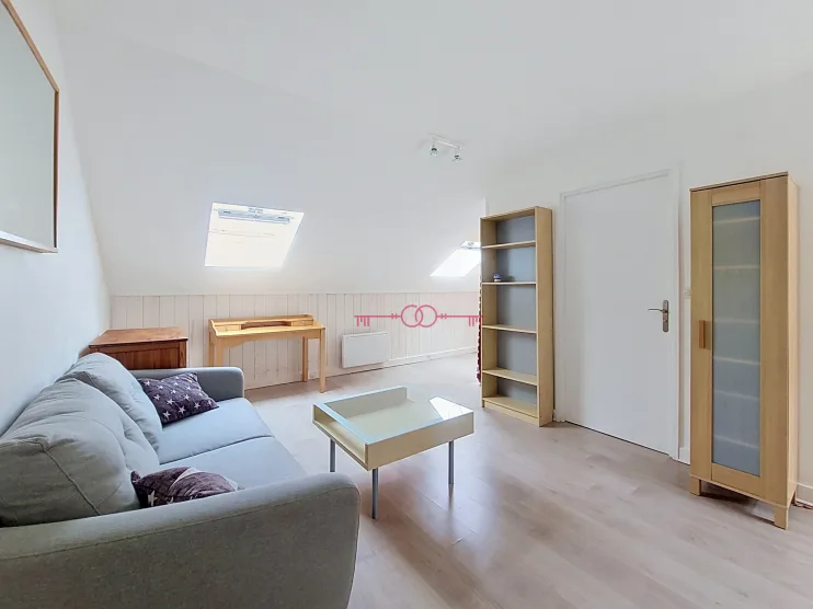 Studio à Reims