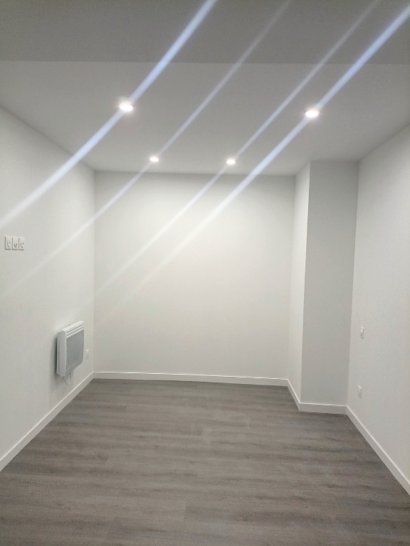 Appartement Chalons En Champagne 4 pièce(s) 100 m2 - 3