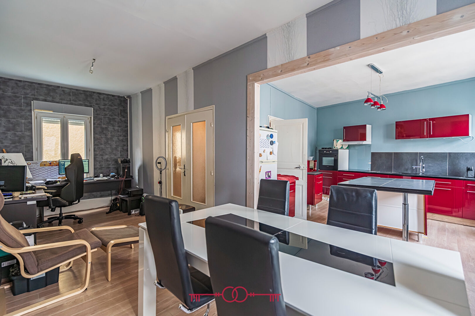 À VENDRE EN EXCLUSIVITÉ - APPARTEMENT DE TYPE 5 - HYPERCENTRE ÉPERNAY - 3