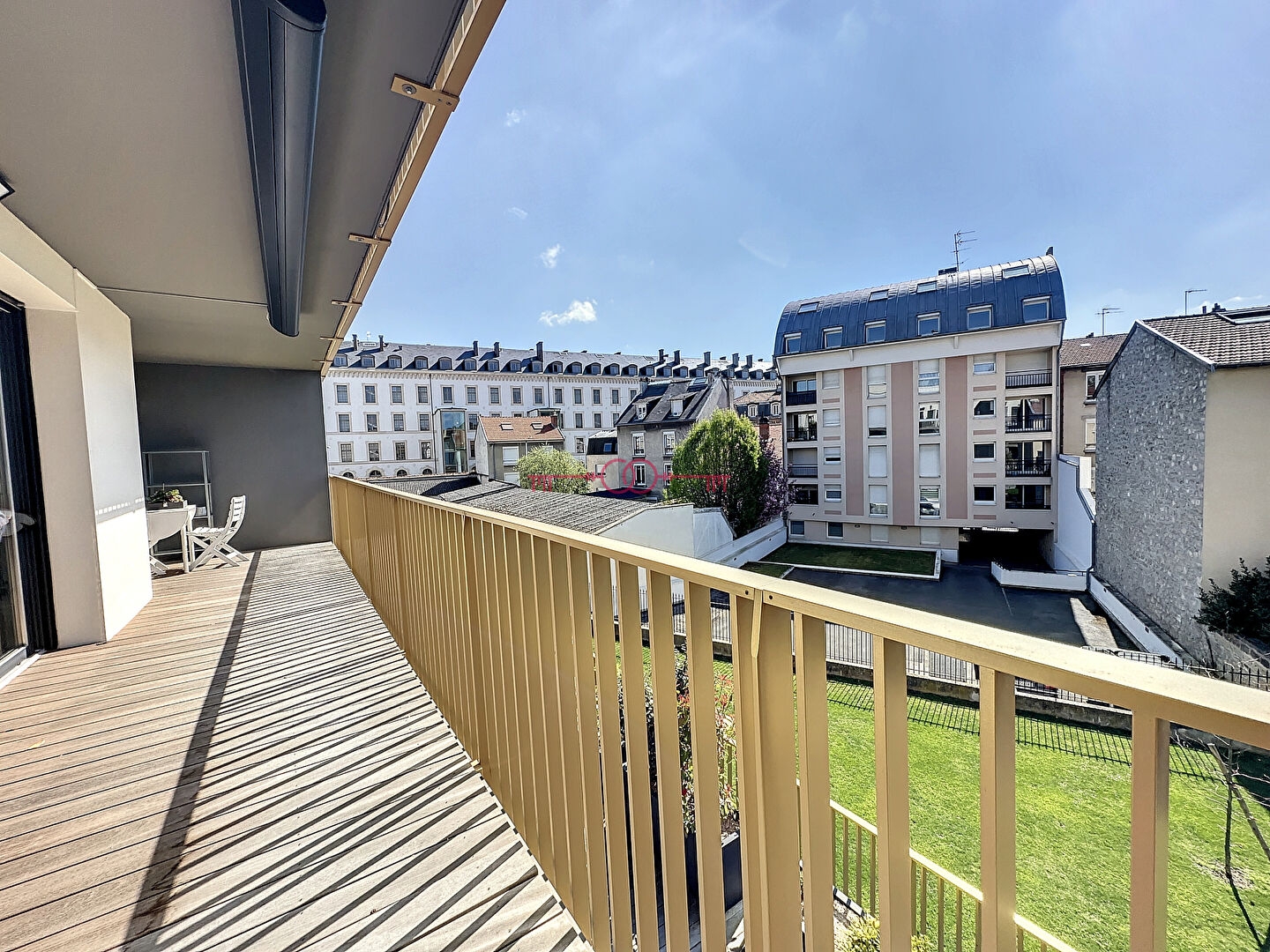 Appartement T5 avec terrasse et garage en centre ville de Reims - 1