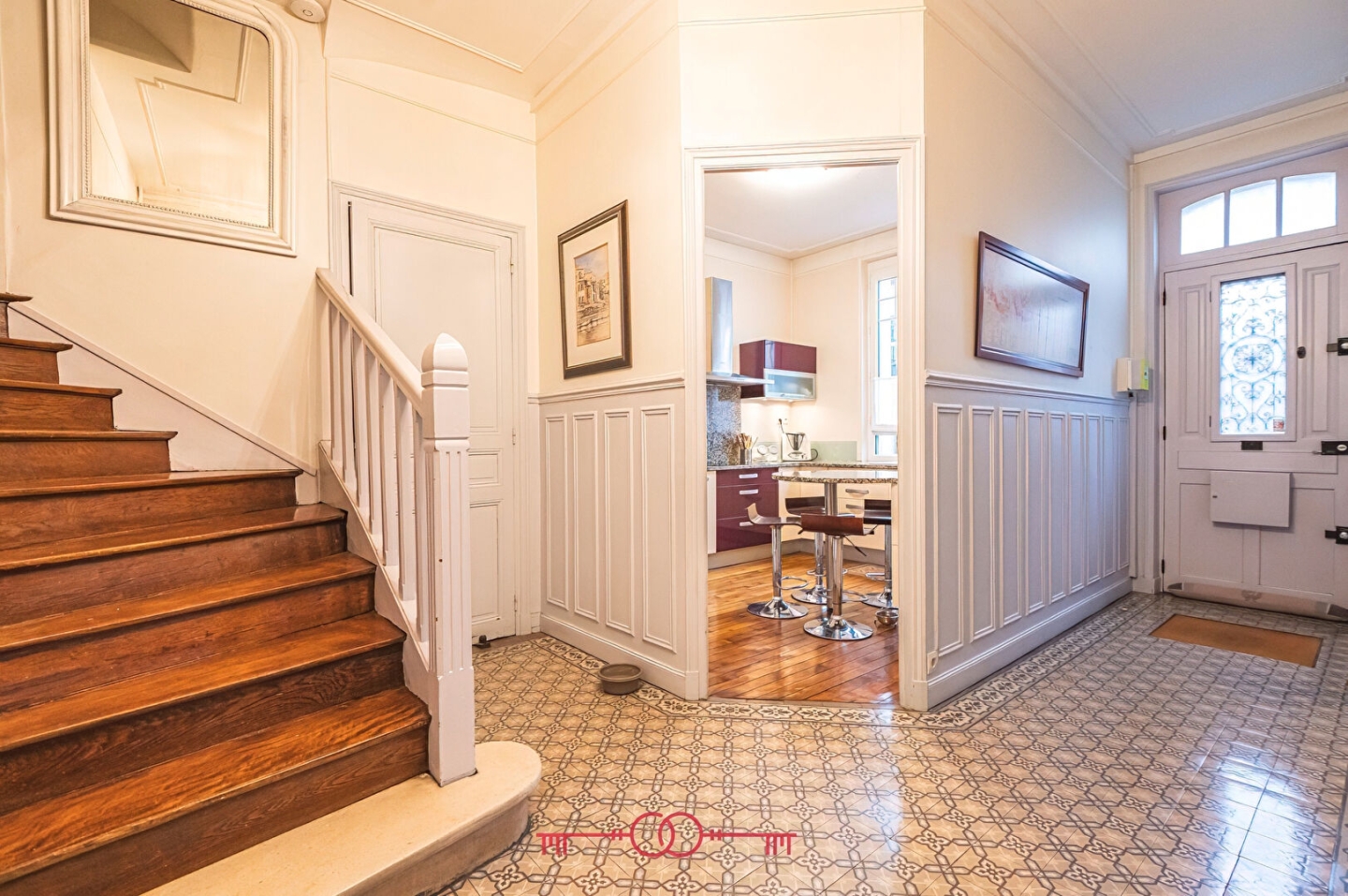  A VENDRE - EN EXCLUSIVITE - MAISON DE CARACTERE EN HYPER CENTRE SECTEUR CATHEDRALE - photo 3