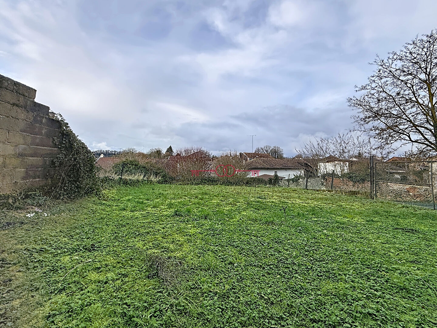 Maison 3 pièces à La neuville au pont - photo 7