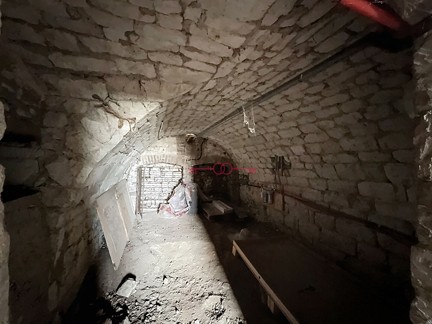 Maison 3 pièces à La neuville au pont - photo 9