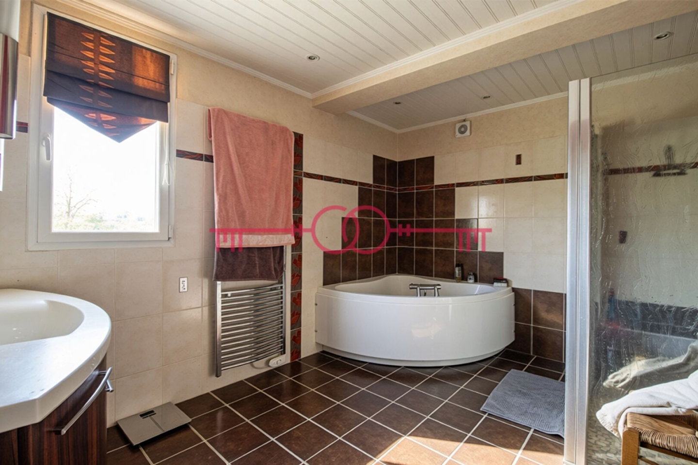 Maison 8 pièces à Thibie - photo 6