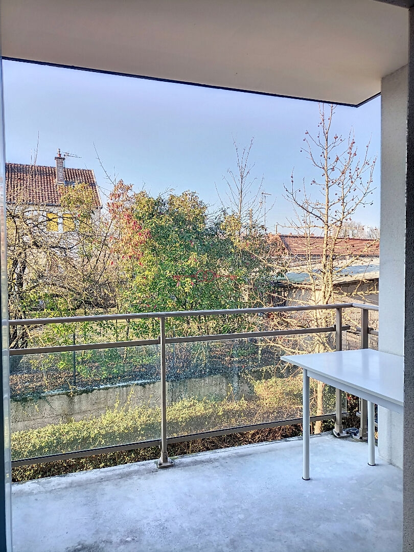 Appartement 3 pièces à Chalons en champagne - photo 5