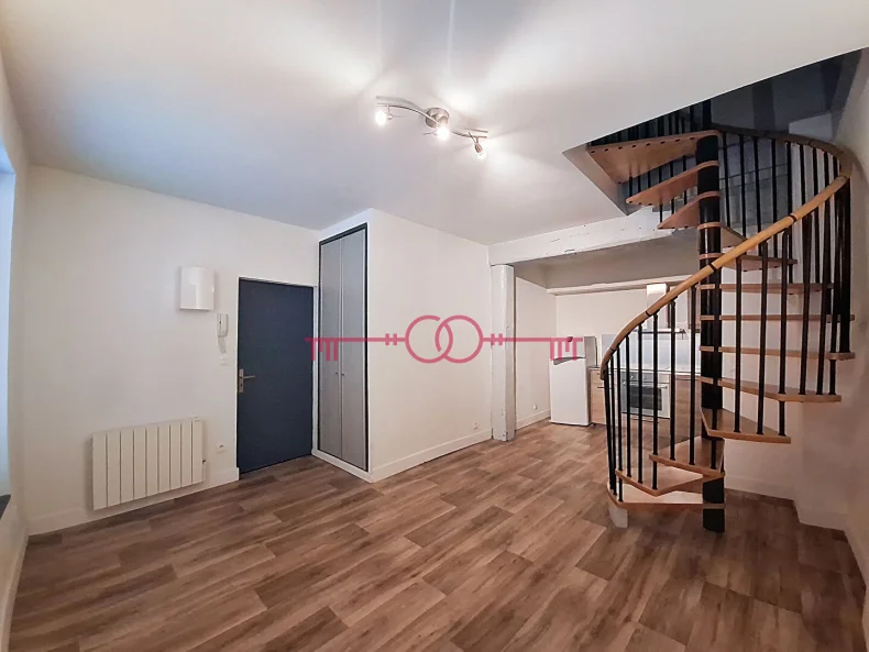 Appartement 3 pièces à Chalons en champagne - photo 2
