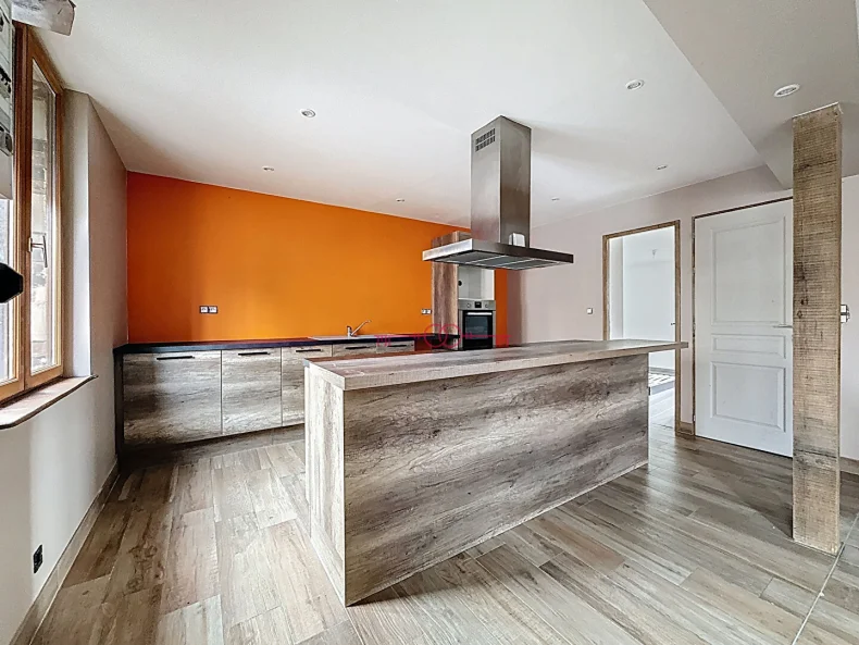 Maison 3 pièces à La neuville au pont - photo 1