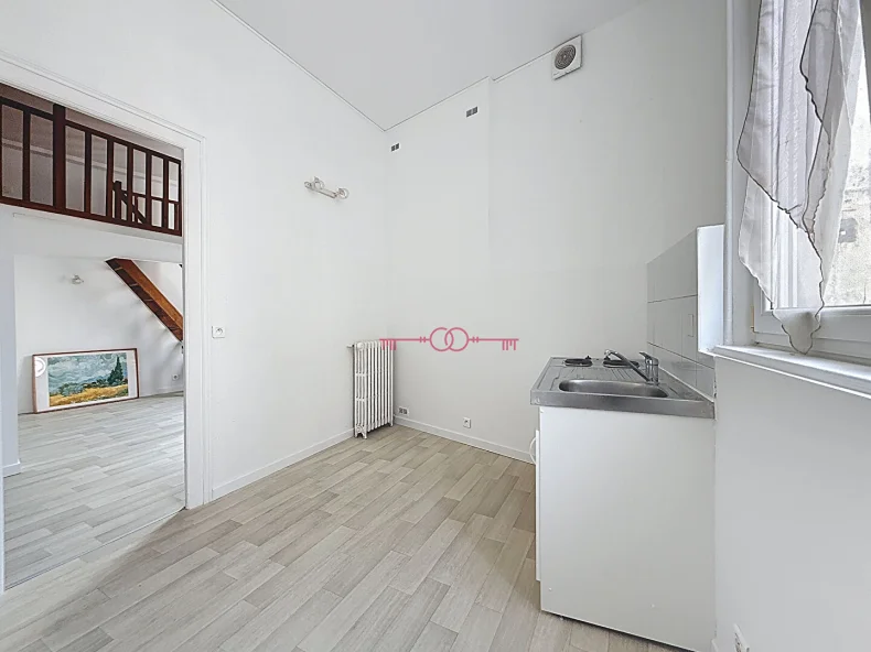 Appartement 1 pièces à Reims - photo 3