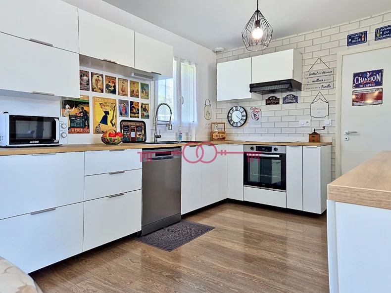 Maison 5 pièces à Crugny - photo 4
