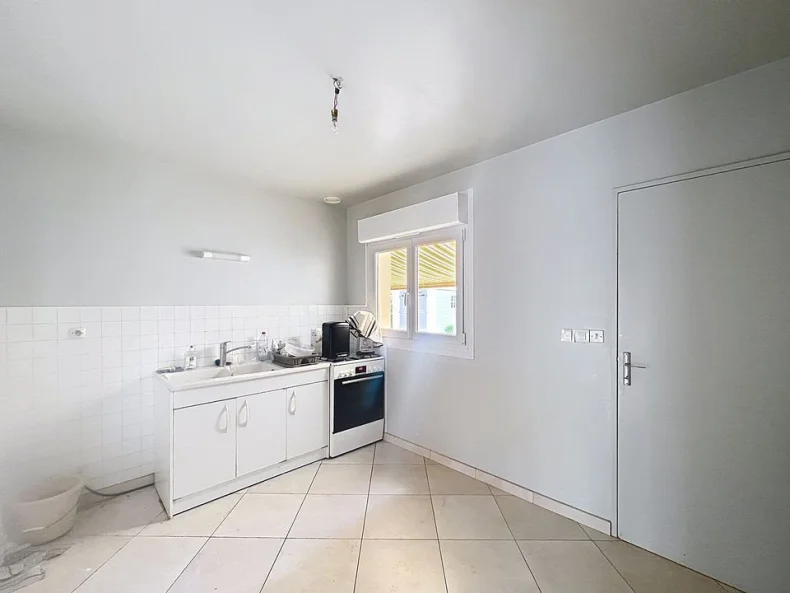 Maison 4 pièces à Fagnieres - photo 4