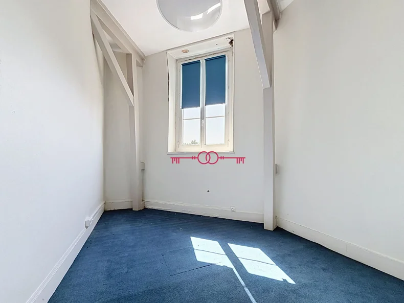 Appartement 4 pièces à Reims - photo 3