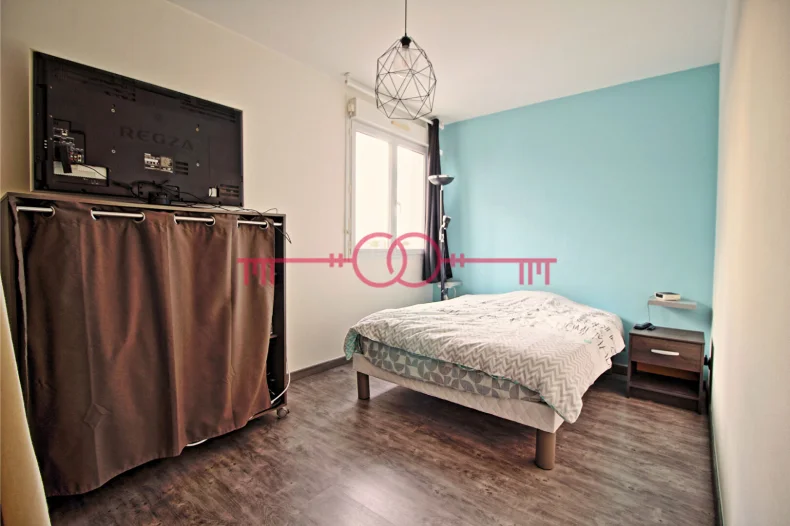 Appartement 4 pièces à Chalons en champagne - photo 2