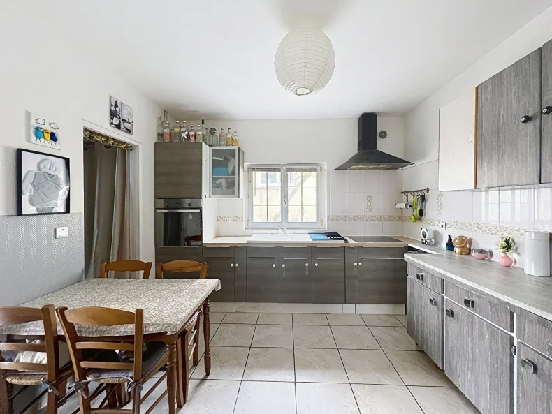 Maison 5 pièces à Chalons en champagne - photo 2