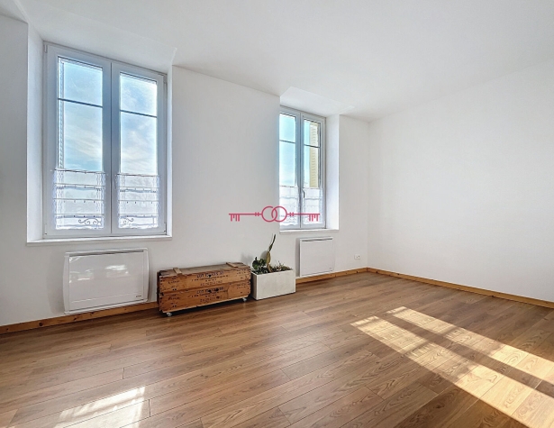 Secteur Witry-lès-Reims, immeuble avec appartements et local commercial - photo 5