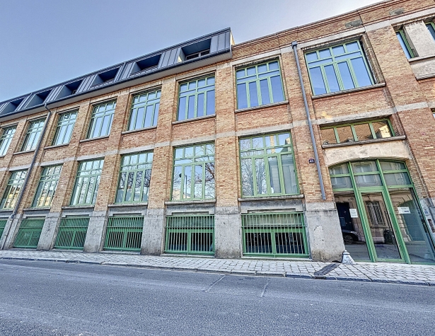 À VENDRE - LOCAL PROFESSIONNEL À AMENAGER EN BUREAU - RUE DES MOISSONS - photo 5