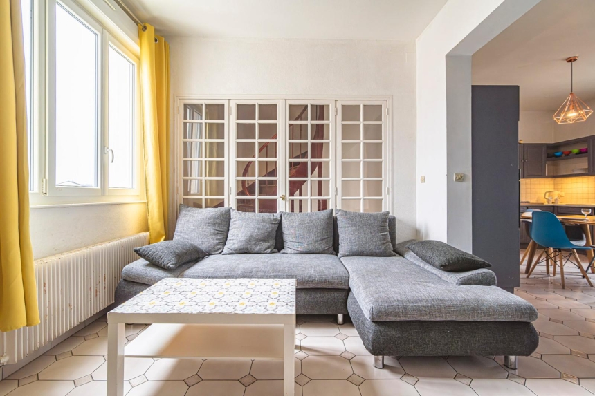 Immeuble 9 pièces à Reims - photo 1