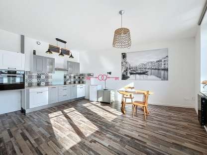 Secteur Witry-lès-Reims, immeuble avec appartements et local commercial - photo 3