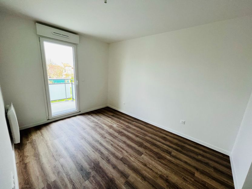 Appartement Reims 3 pièce(s) 66.72 m2 - photo 4